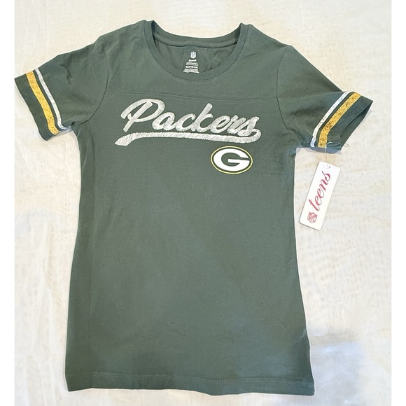 NFL Team Apparel Other - NWT Green Bay Packers Short Sleeve Tee NFL Teens Size M (7-8)